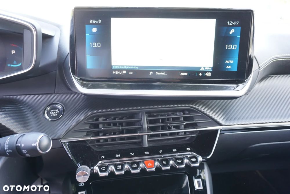 Peugeot 2008 PureTech 130 EAT8 GT - 30