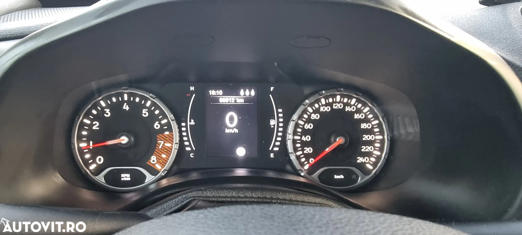 Jeep Renegade 1.0 Turbo 4x2 M6 Sport - 6