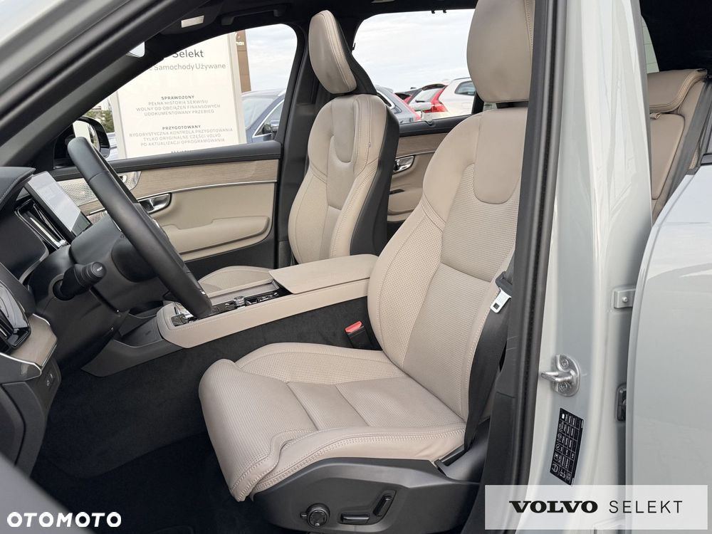Volvo XC 90 - 11