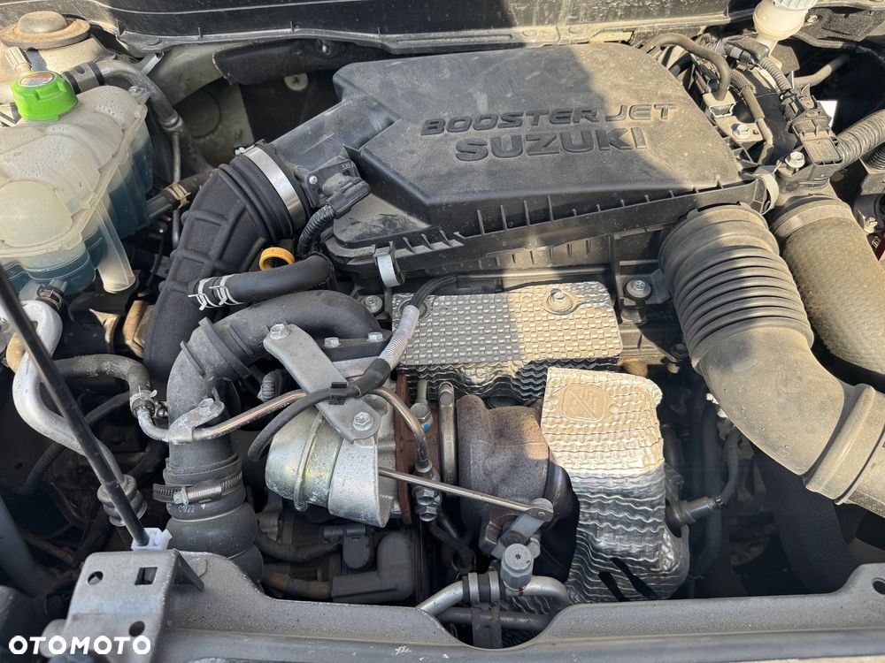 Suzuki Vitara 1.4 Boosterjet SHVS Comfort Plus 2WD - 17