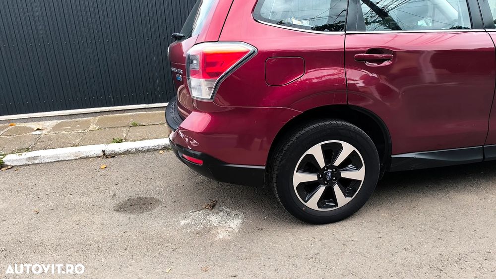 Subaru Forester 2.0D CVT Exclusive - 6