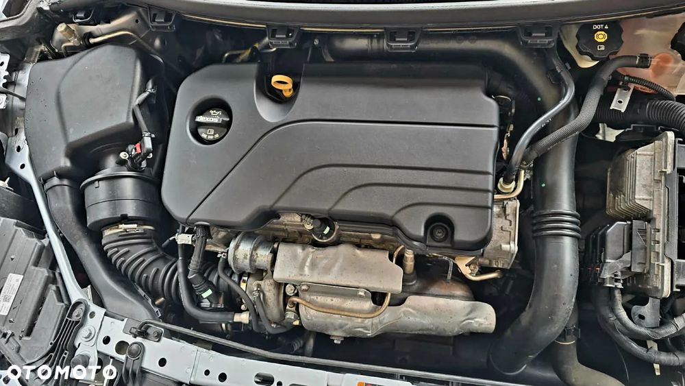 Opel Astra 1.4 Turbo Start/Stop Dynamic - 27