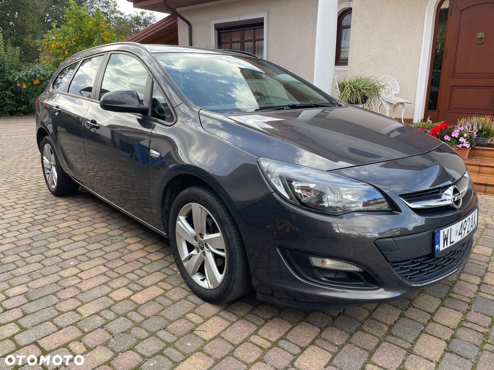 Opel Astra 2012 photo 5