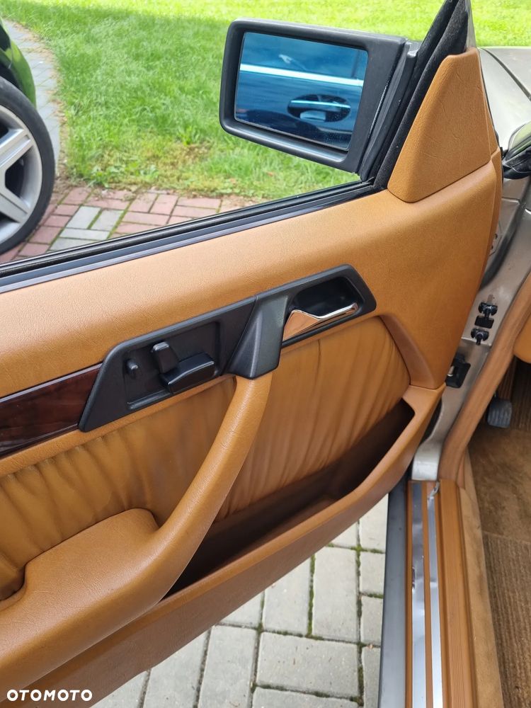 Mercedes-Benz Klasa E 320 - 14