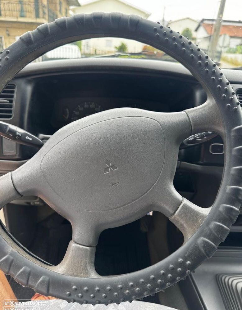 Mitsubishi L200 - 6