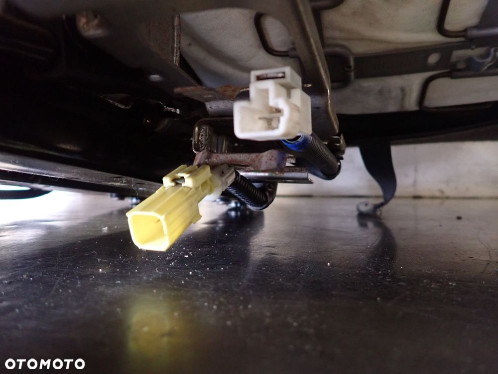 FOTELE KOMPLET HYUNDAI I10 II - 16