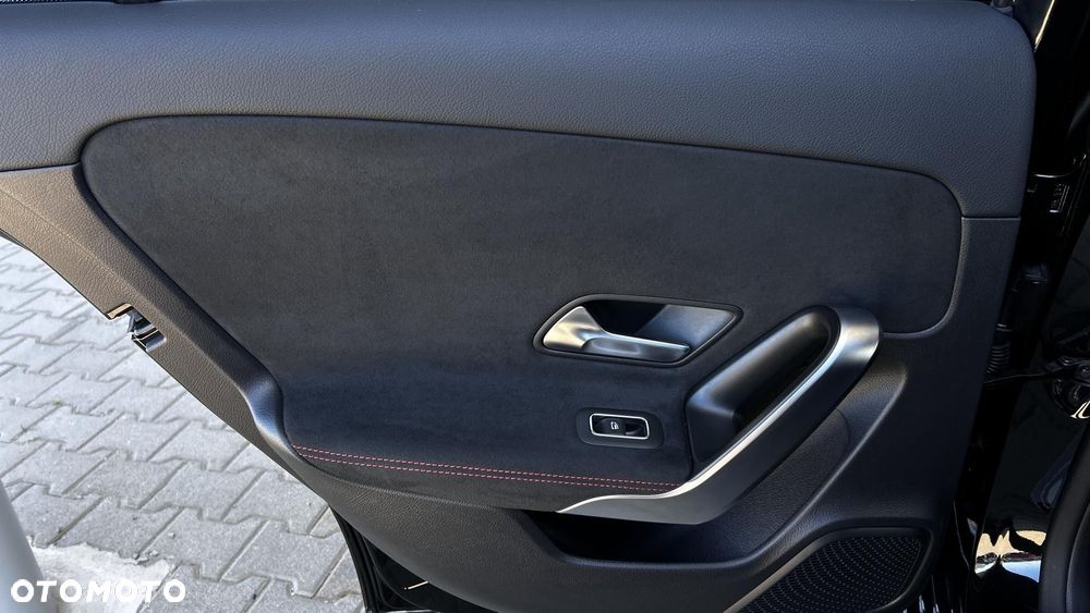 Mercedes-Benz Klasa A 220 d AMG Line 8G-DCT - 26