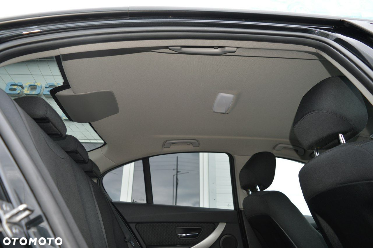 BMW Seria 3 316d EU6 - 31
