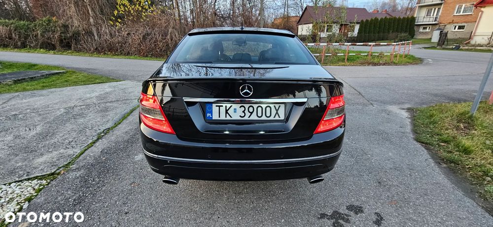 Mercedes-Benz Klasa C 350 CDI DPF 4Matic 7G-TRONIC BlueEFFICIENCY Avantgarde - 5