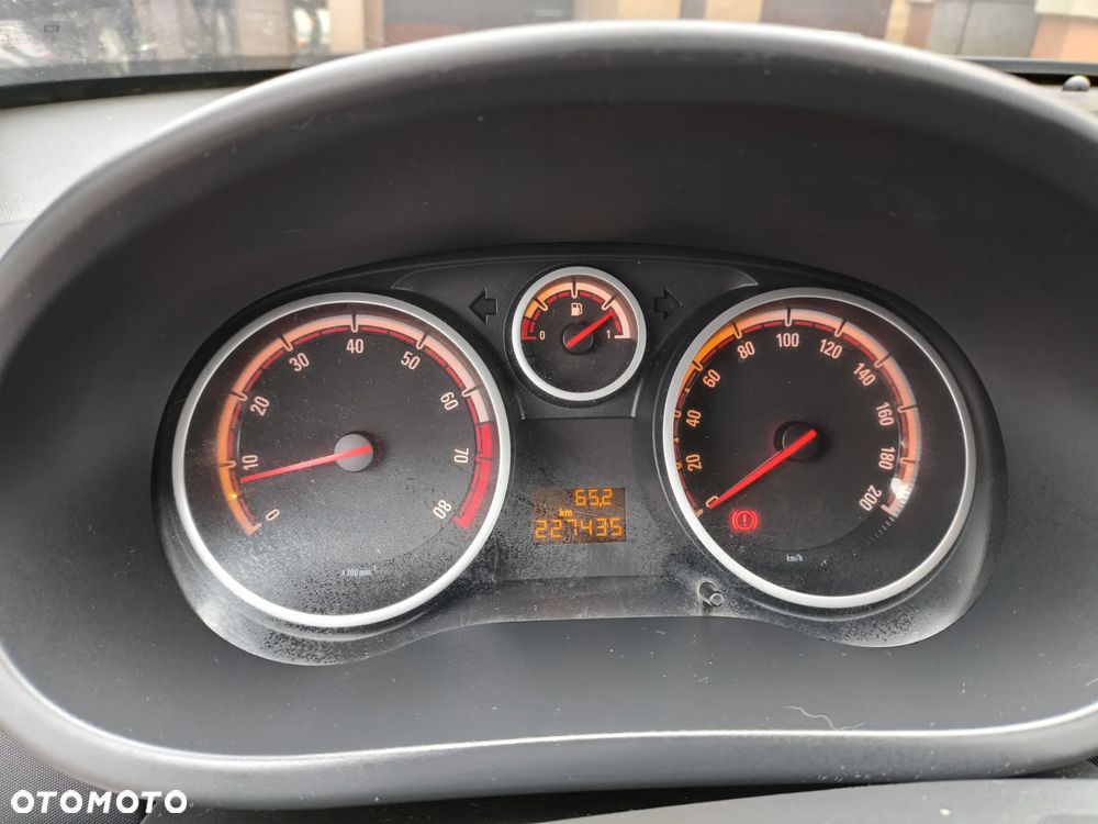 Opel Corsa 1.2 16V Easytronic Cosmo - 18