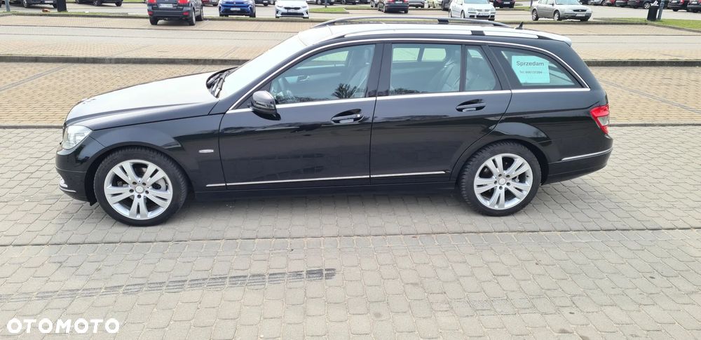 Mercedes-Benz Klasa C 180 CGI Automatik BlueEFFICIENCY Avantgarde - 4