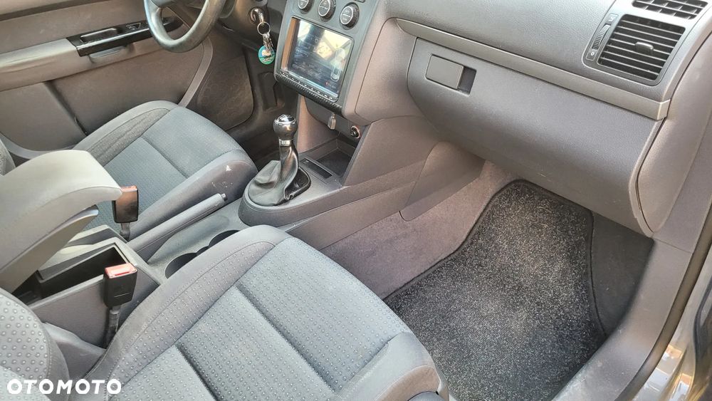 Volkswagen Touran 1.9 TDI - 4
