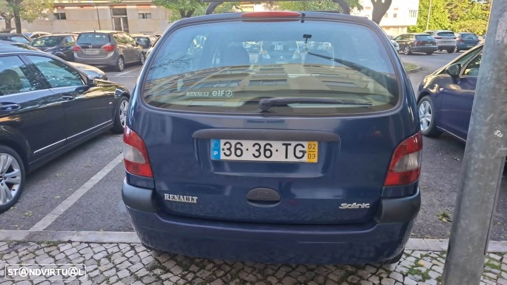 Renault Scénic 1.4 16V - 6