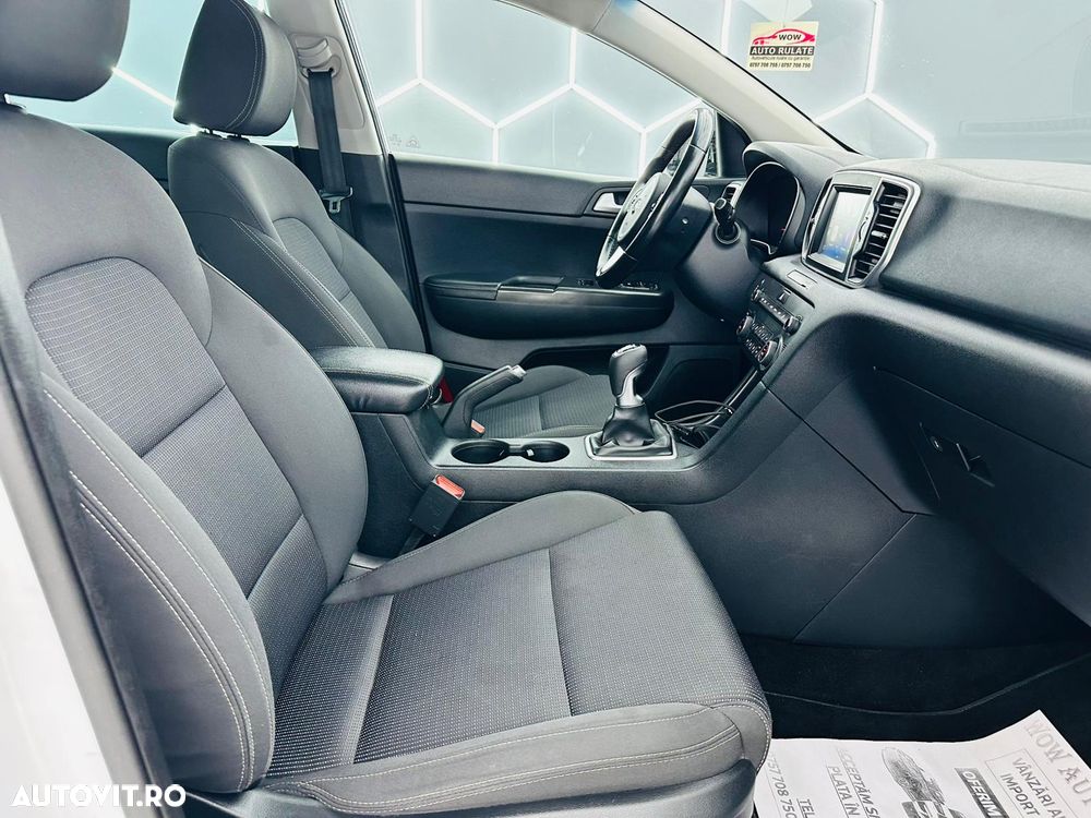 Kia Sportage 1.7 CRDI 2WD ISG Dream-Team Edition - 19