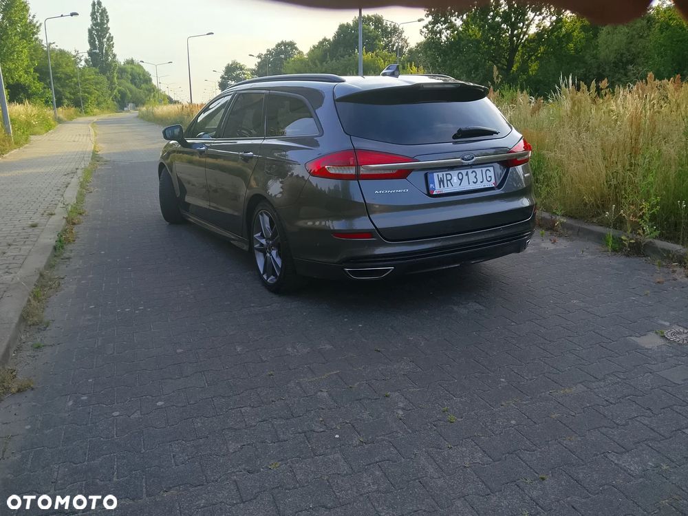 Ford Mondeo - 40