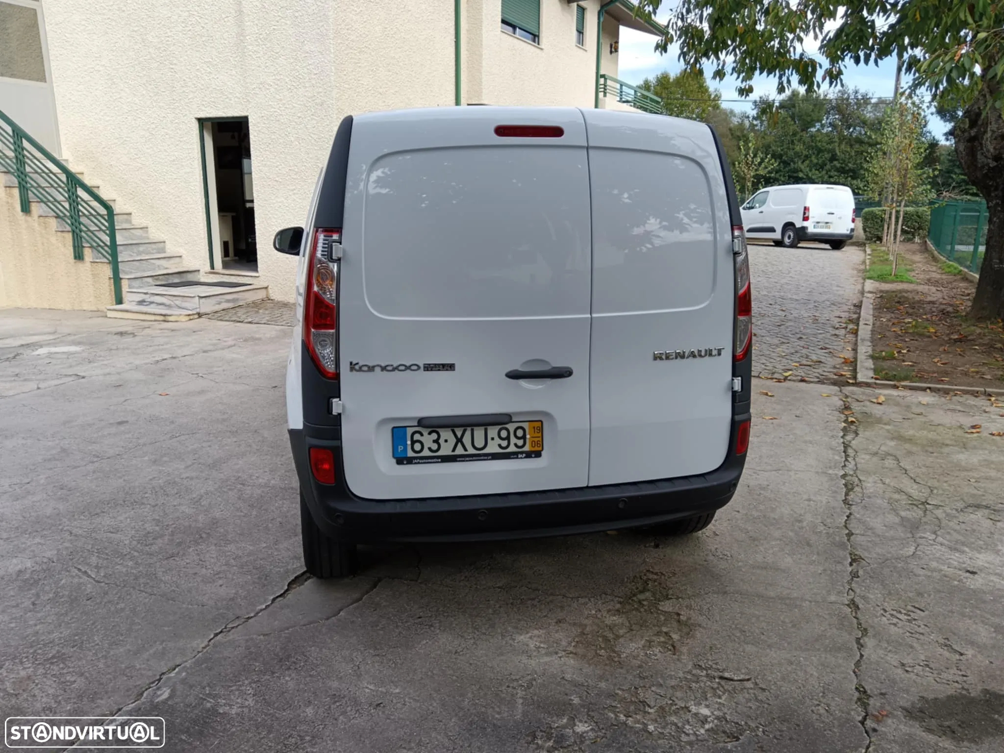 Renault Kangoo 1.5 Dci MAXI 3 LUGARES - 6