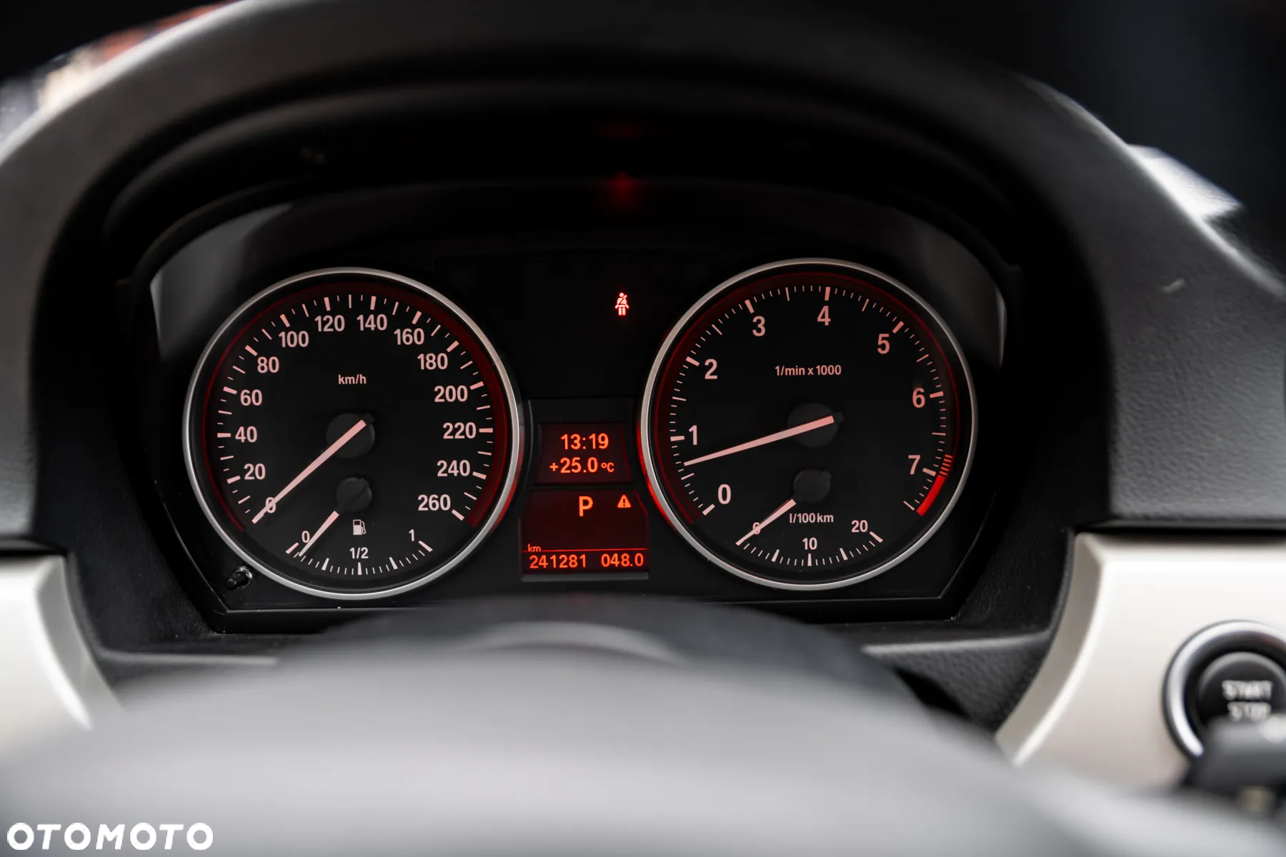 BMW Seria 3 325i xDrive Touring Edition Sport - 28