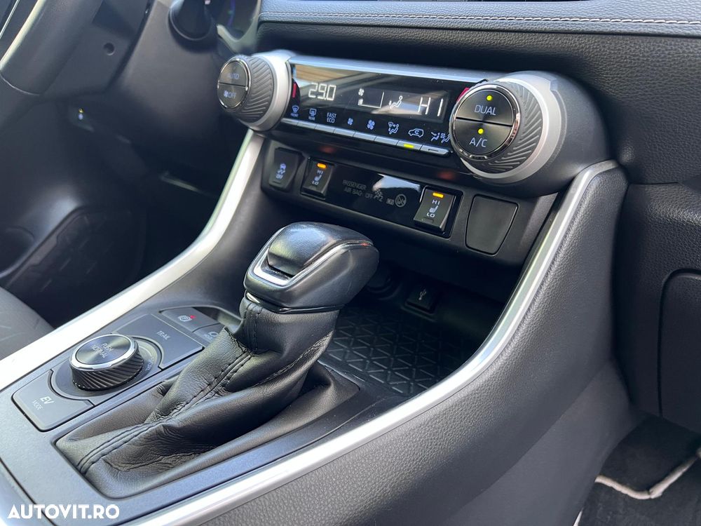 Toyota RAV4 2.5 VVT-iE 4x4 Dynamic - 24