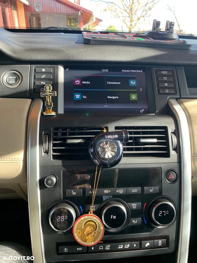 Land Rover Discovery Sport 2.0 l TD4 HSE Aut. - 14