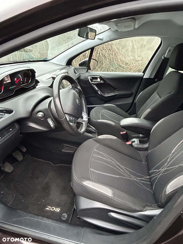 Peugeot 208 1.2 PureTech Active - 5