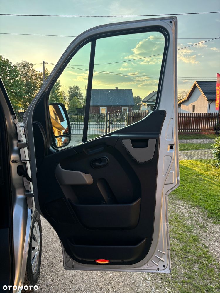 Renault Master - 15