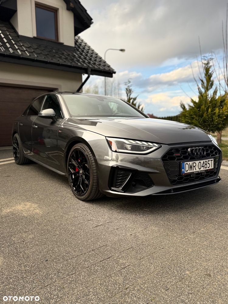 Audi A4 Limousine 45 TFSI quattro S tronic advanced - 1