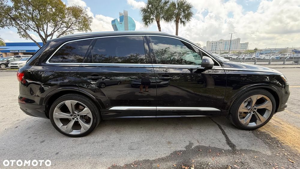 Audi Q7 - 8