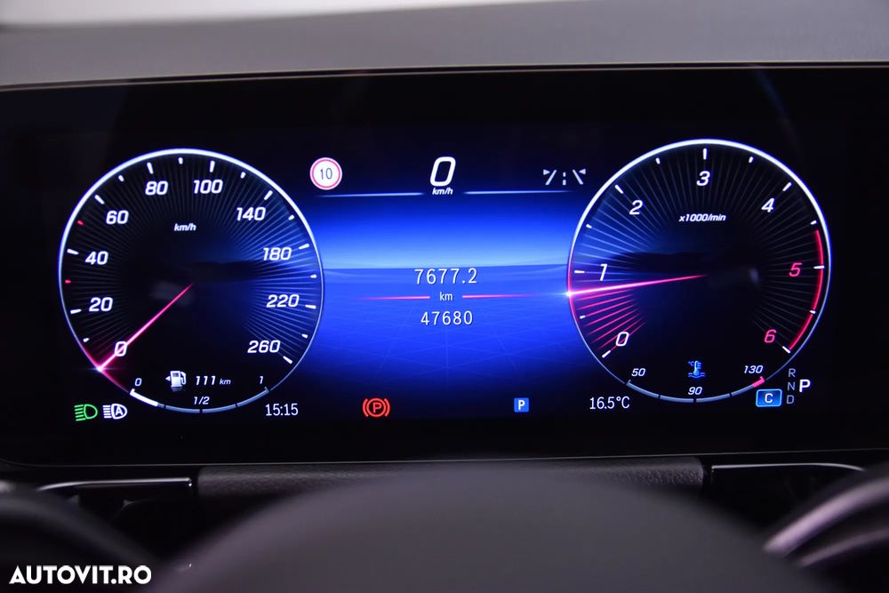 Mercedes-Benz GLA 200 d 4MATIC Aut. - 11