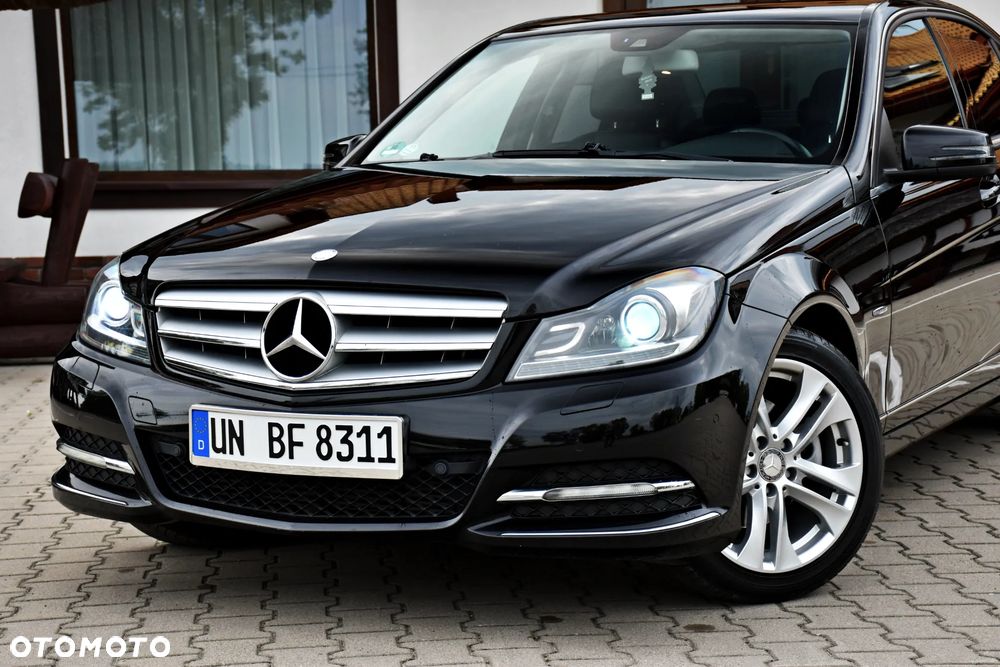 Mercedes-Benz Klasa C 200 (BlueEFFICIENCY) Avantgarde - 13
