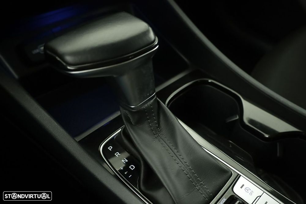 Hyundai Tucson 1.6 CRDi Premium DCT - 13