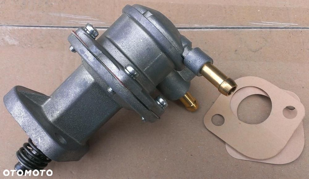 NOWA POMPA PALIWA MERCEDES W108 W114 W115 W123 126