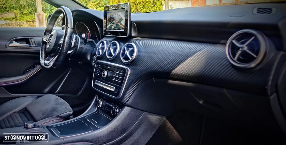Mercedes-Benz A 200 7G-DCT AMG Line - 6