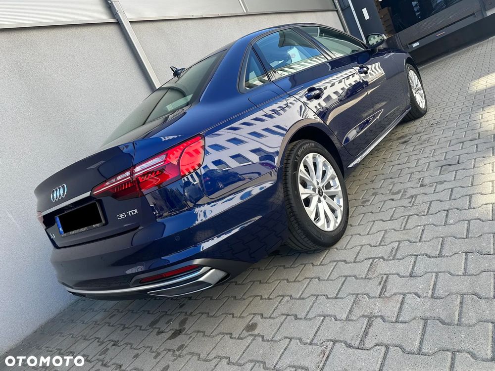 Audi A4 Limousine 35 TDI mHEV Advanced S tronic - 4