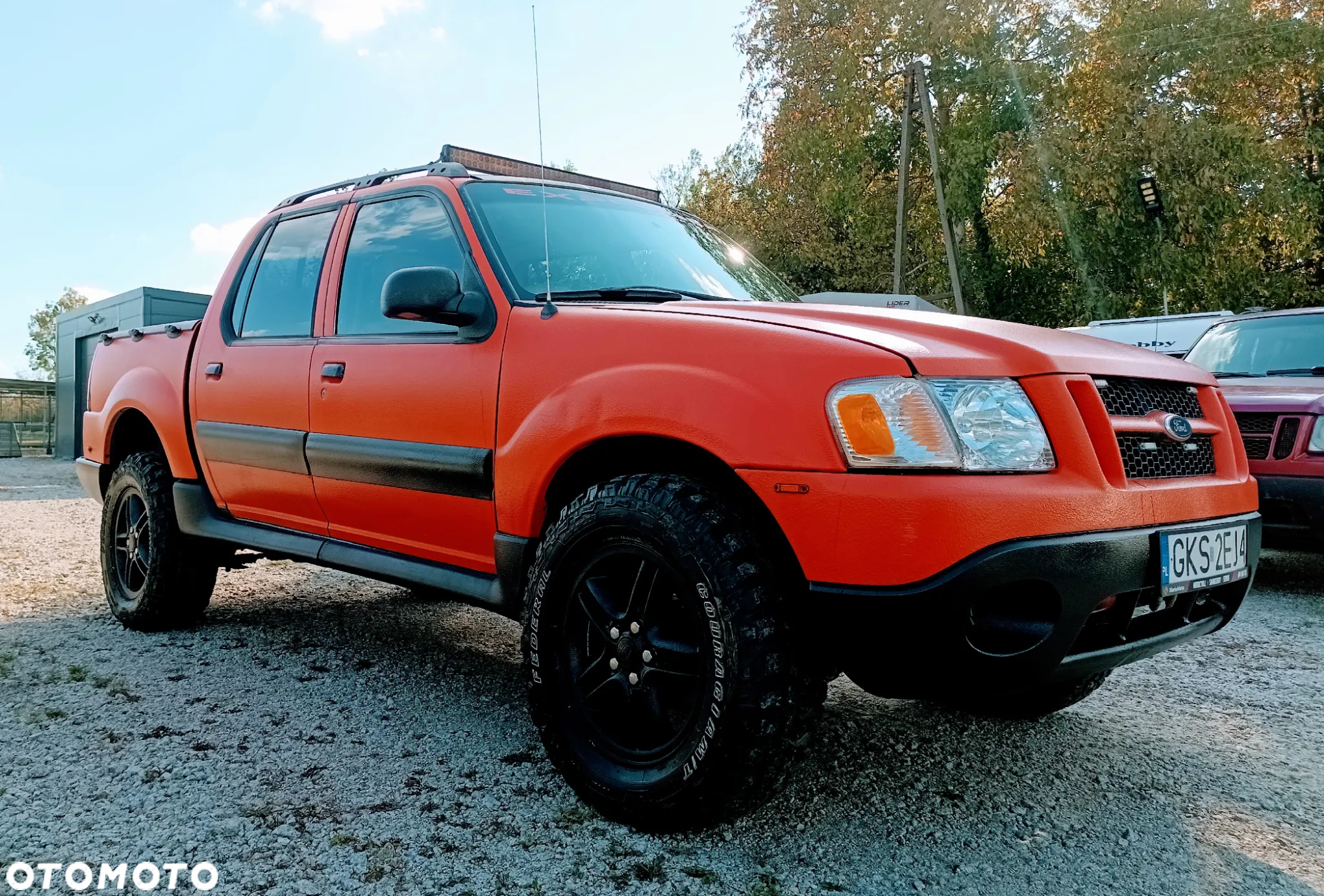 Ford Explorer 4.0 4WD - 10