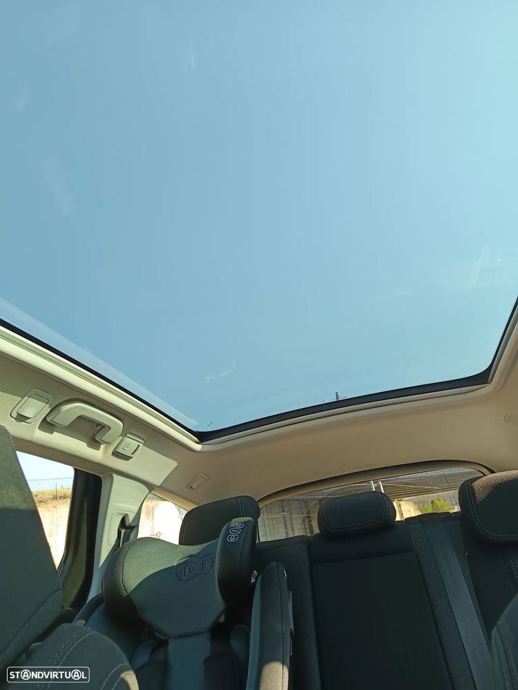 Peugeot 308 SW 1.6 e-HDi Allure - 23