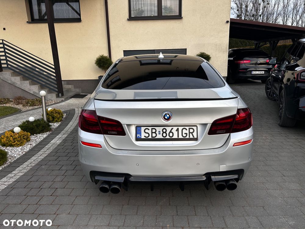 BMW Seria 5 525d - 2