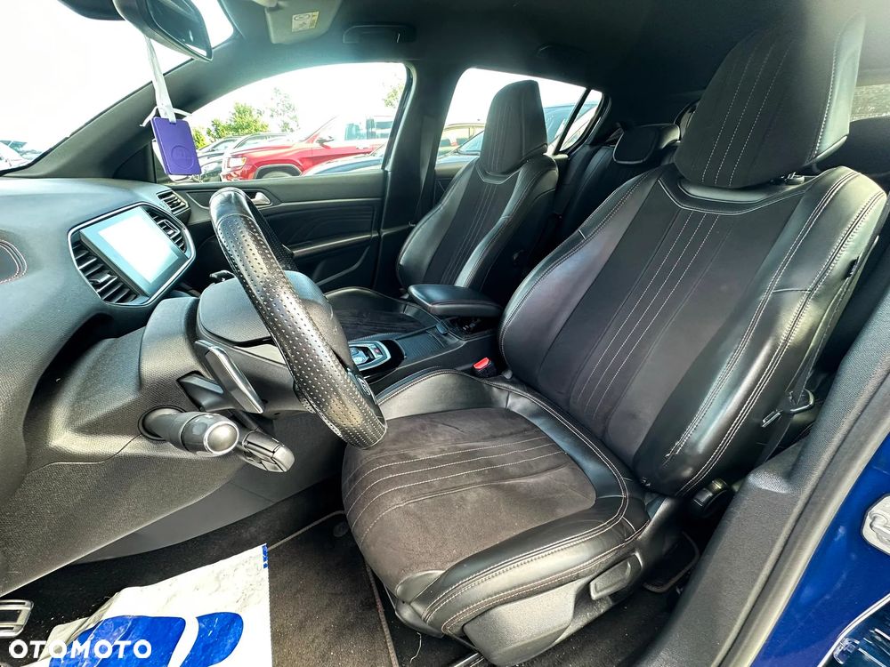 Peugeot 308 BlueHDi 180 EAT6 GT - 25