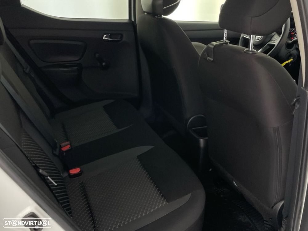 Nissan Micra 1.0 G Acenta - 24