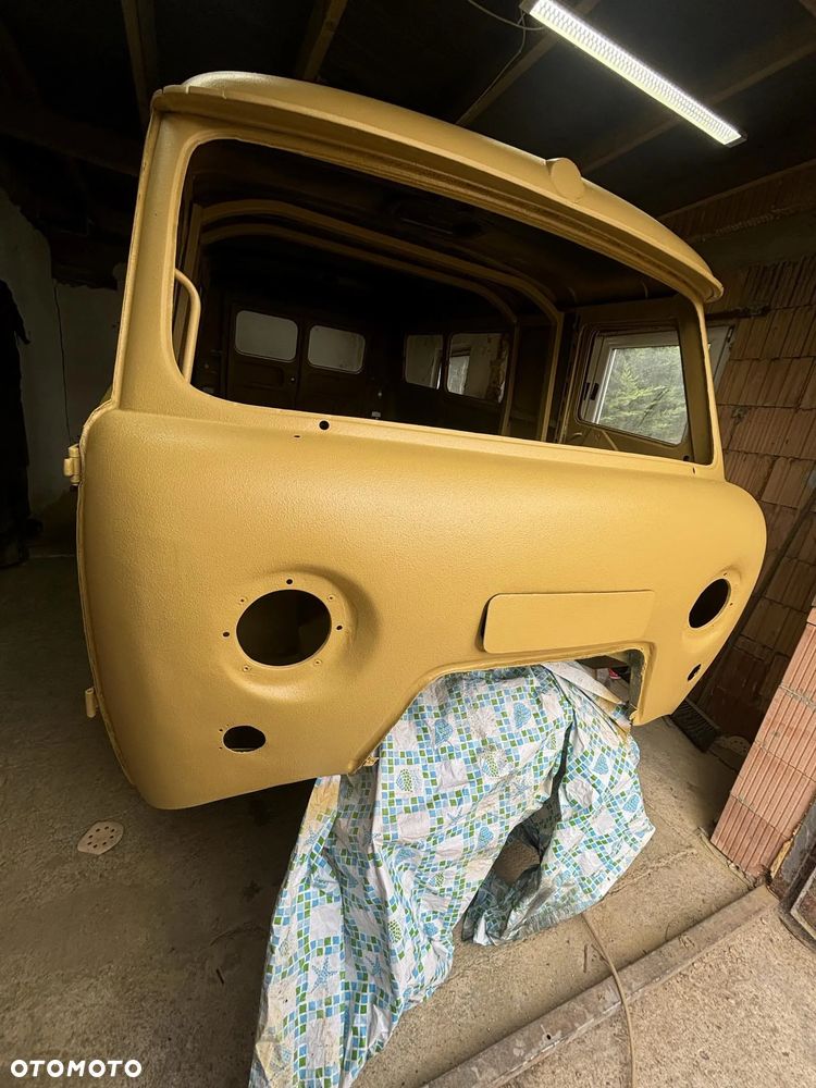 Uaz 452 - 21