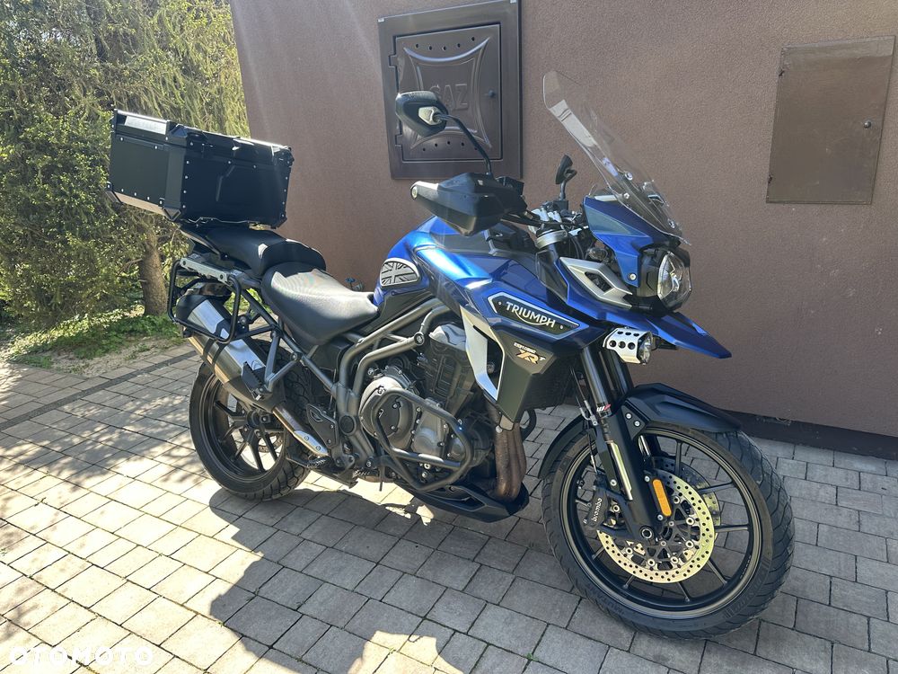 Triumph Tiger - 32