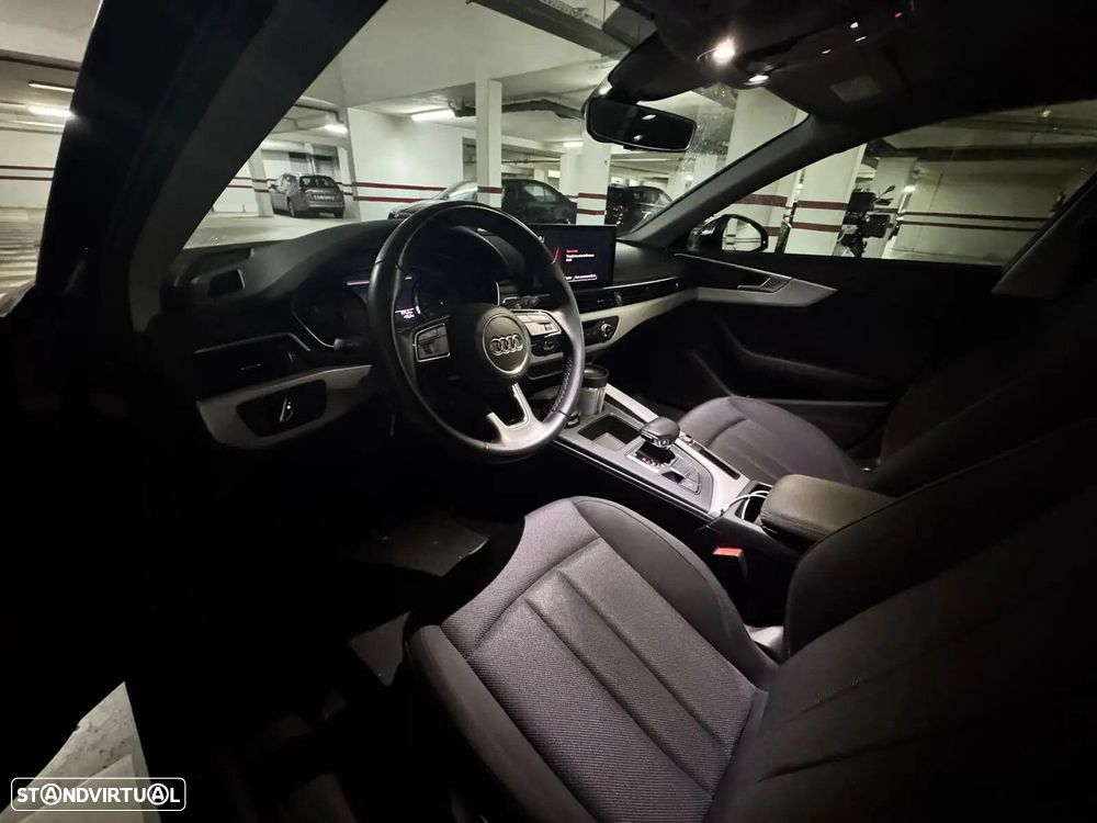 Audi A4 Avant 30 TDI Advanced S tronic - 3