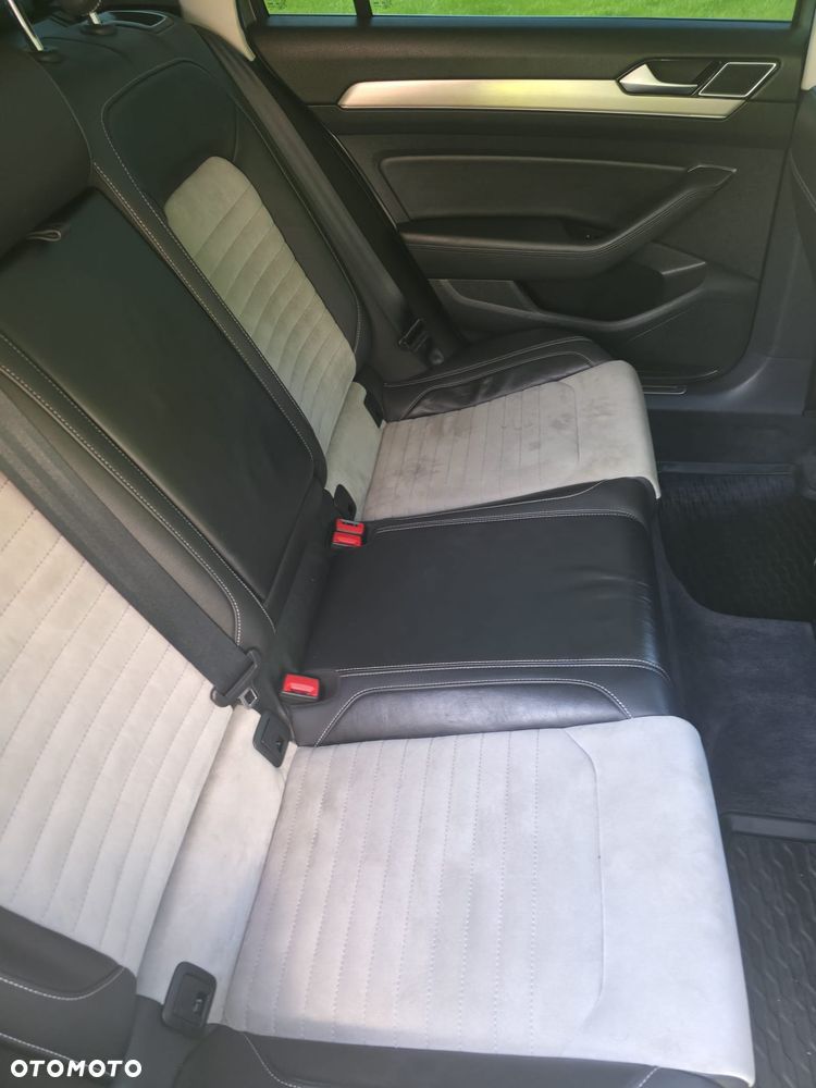 Volkswagen Passat 2.0 TDI BMT 4Mot Highline DSG - 13