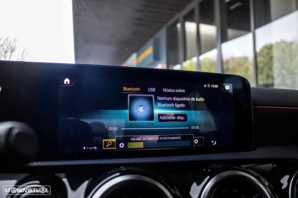 Mercedes-Benz A 250 e AMG Line - 41