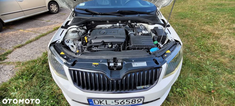 Skoda Octavia 2.0 TSI (Green tec) RS - 11