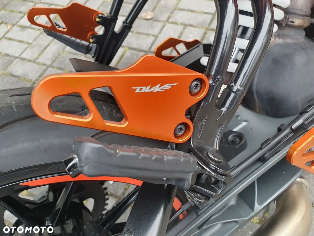 KTM Duke - 33
