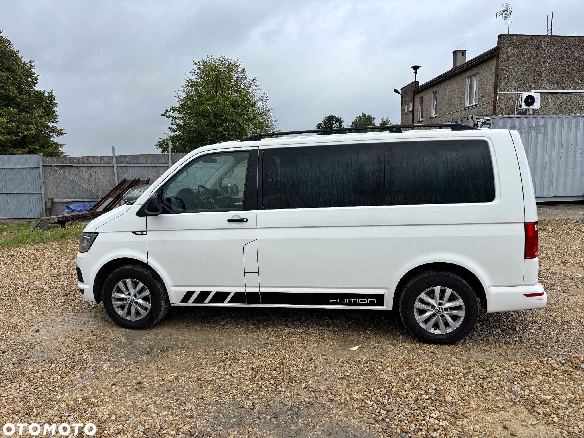 Volkswagen Multivan 2.0 TDI L1 Edition DSG - 2