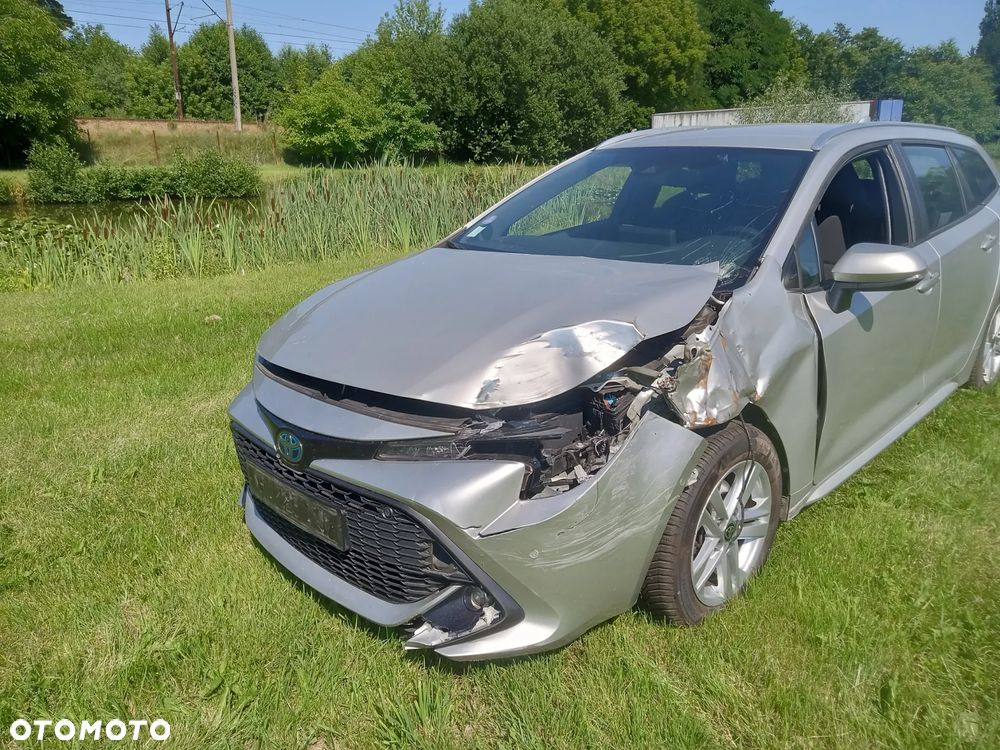 Toyota Corolla - 13