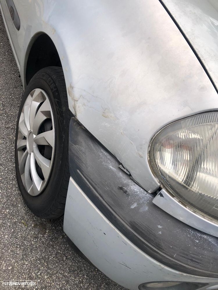 Renault Clio 1.2 - 8