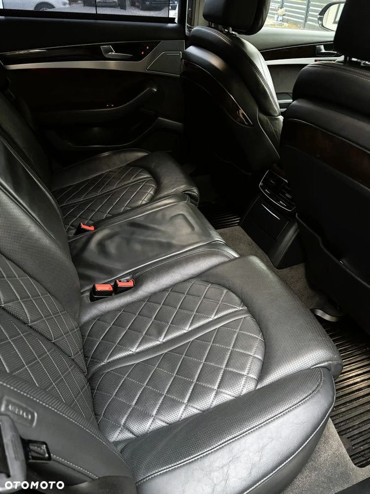 Audi A8 - 17