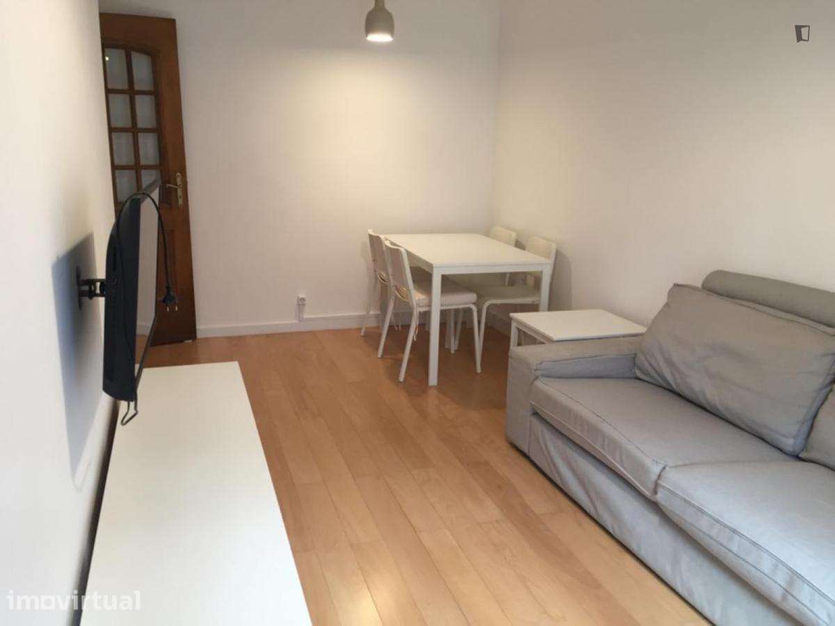 Apartamento com 2 quartos - localizado em Entrecampos Lisbon - Grande imagem: 4/25